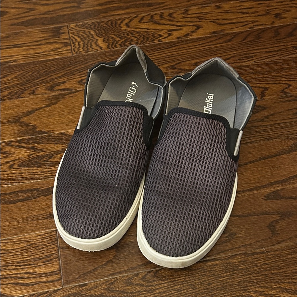 OluKai Black and Gray Slip-On Loafers